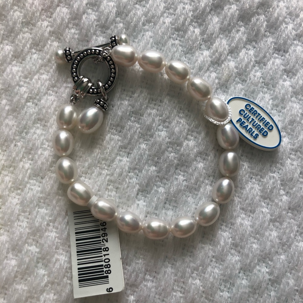 Ocean treasures pearl bracelet